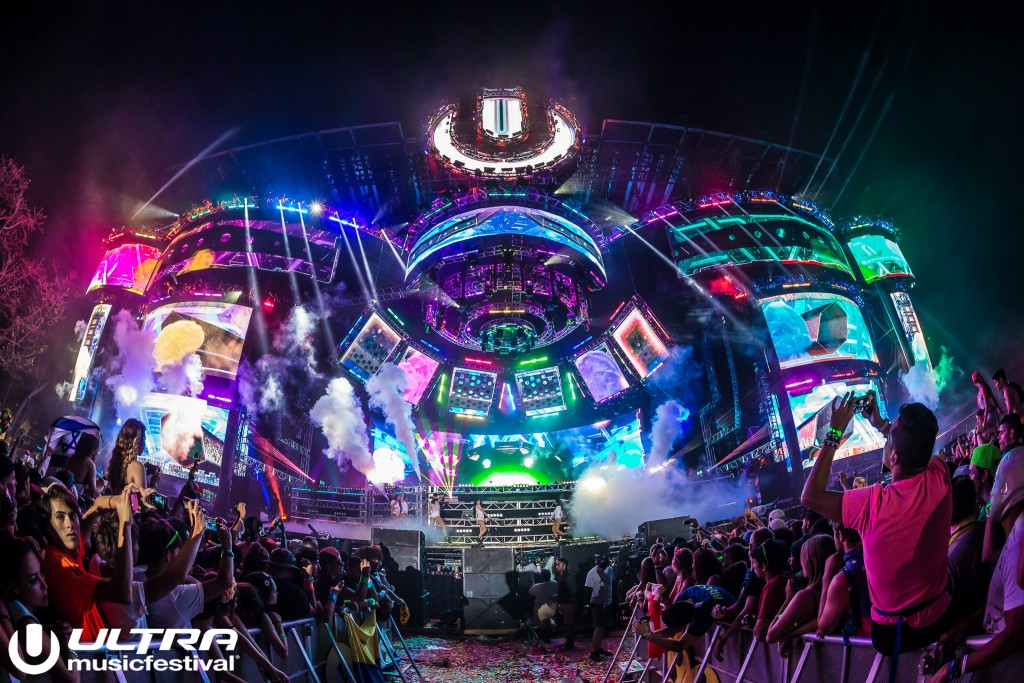 都市型巨大ダンスフェス、Ultra Music Festival（ウルトラ・ミュージック・フェスティバル）とは！