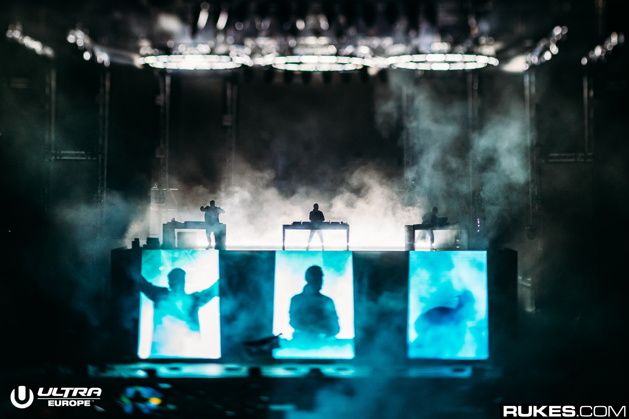 Swedish House Mafiaの新曲“It Gets Better”がリリース間近？公式ライブ音源も公開！